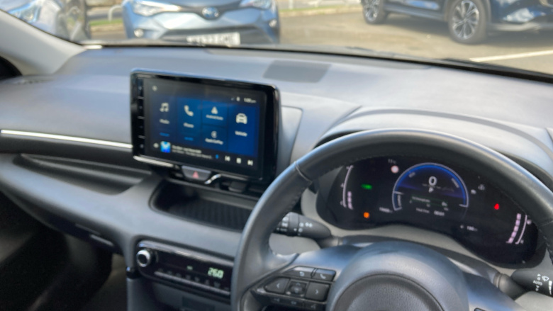 Toyota Yaris 1.5 Hybrid Design 5dr CVT Hybrid Hatchback